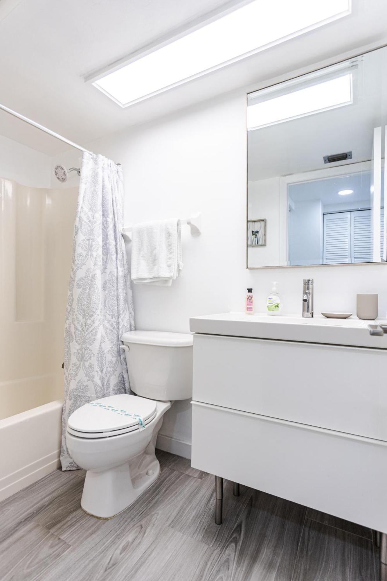 קלוויסטון Bass & Sun Condominium 2/2 Bedroom חדר תמונה