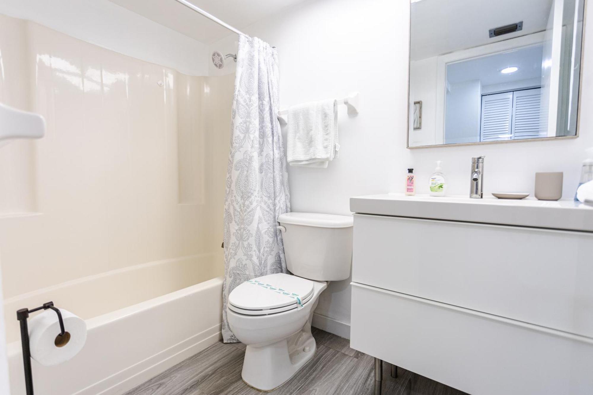 קלוויסטון Bass & Sun Condominium 2/2 Bedroom חדר תמונה